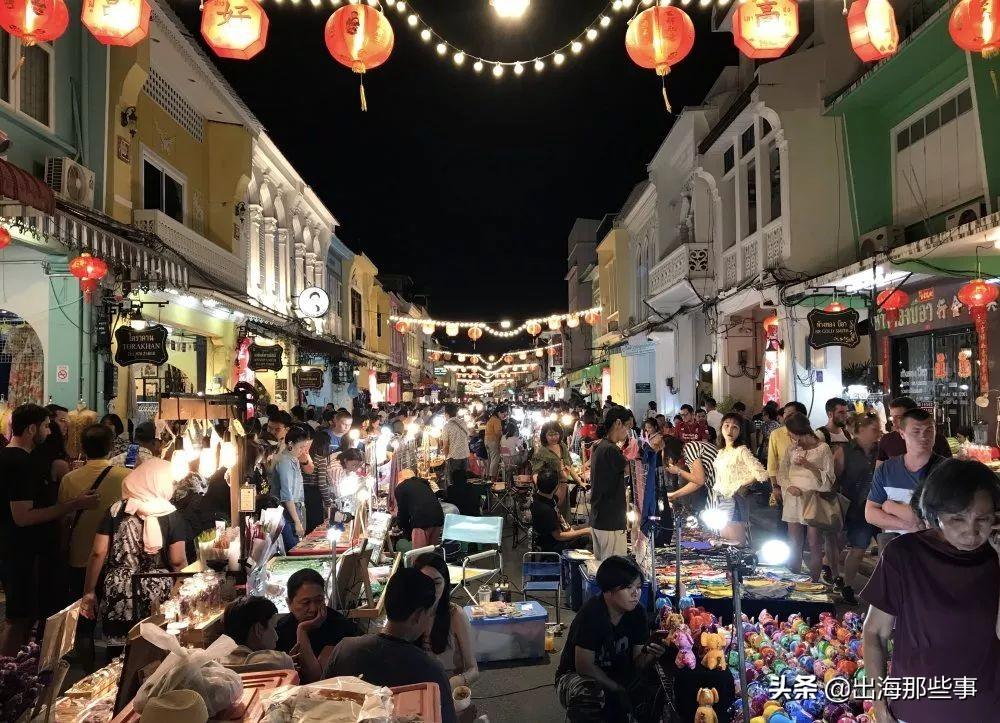 打卡最新网红夜市，一场夜市的狂欢与魅力的探寻